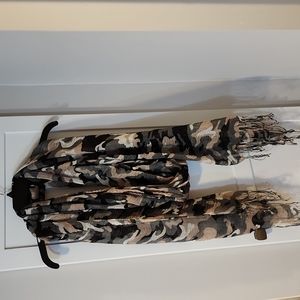 Nine West. Camo Scarf/wrap